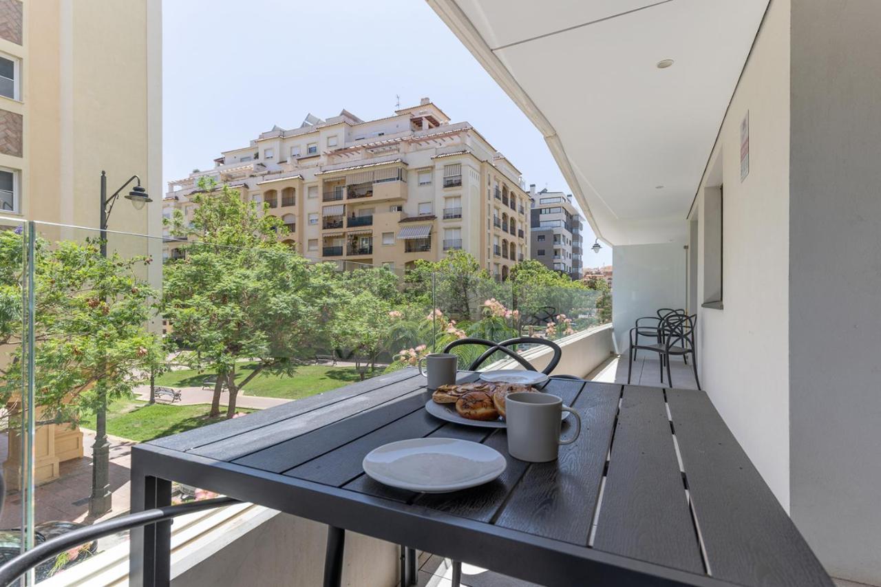 Stylish 2 Bedroom Apartment In Estepona Old Town 外观 照片