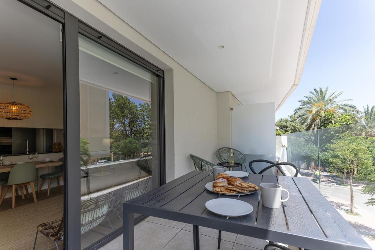 Stylish 2 Bedroom Apartment In Estepona Old Town 外观 照片