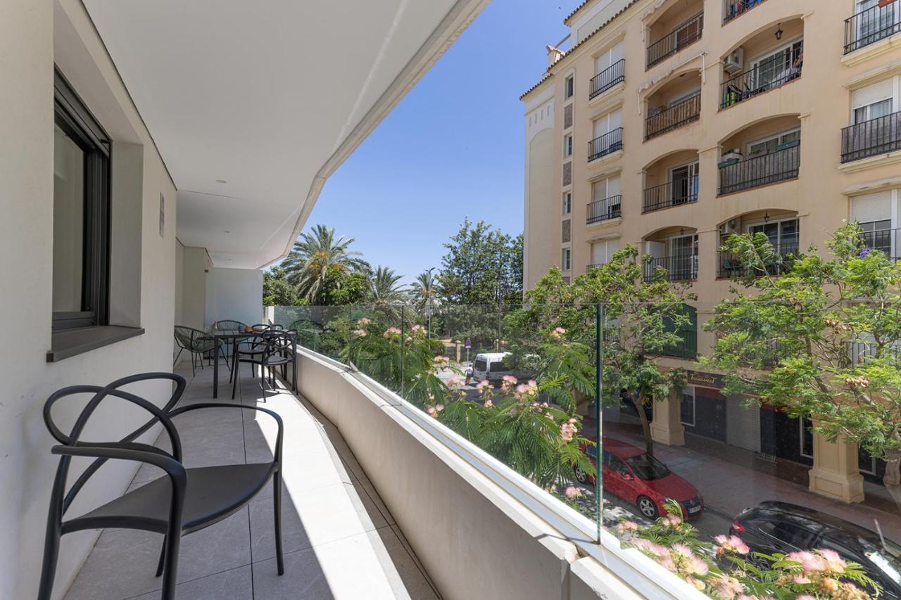 Stylish 2 Bedroom Apartment In Estepona Old Town 外观 照片